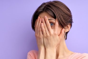Online camming can help men feel more comfortable in their own skin, study suggests